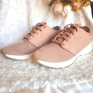 ⭐️Dr. Scholl's⭐️ Women's Restore Sneakers - tennis shoes - peach